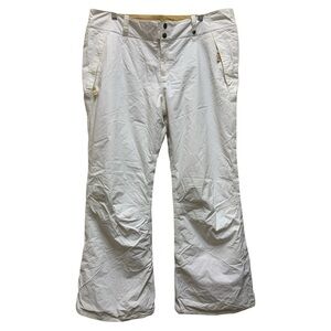 The North Face Hyvent Women’s White Ski Pants. Size X-Large 30inch inseam